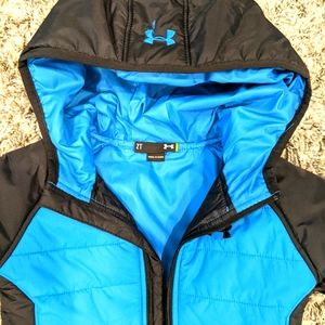 Never Worn Under armour snow jacket!!